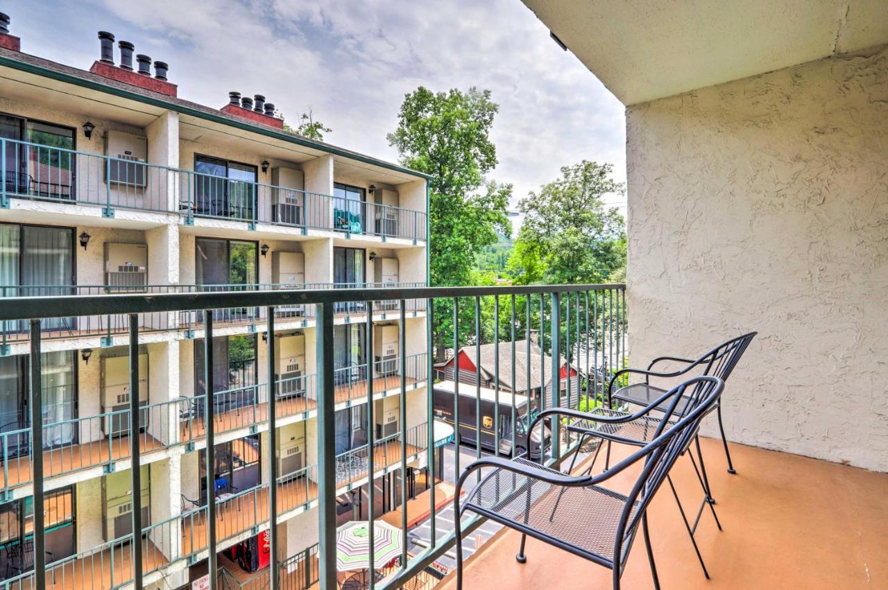 Condo With Balcony, Walk To Dtwn Gatlinburg Fun Экстерьер фото